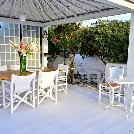 She Mykonos - The Iconic Windmill 公寓 *
